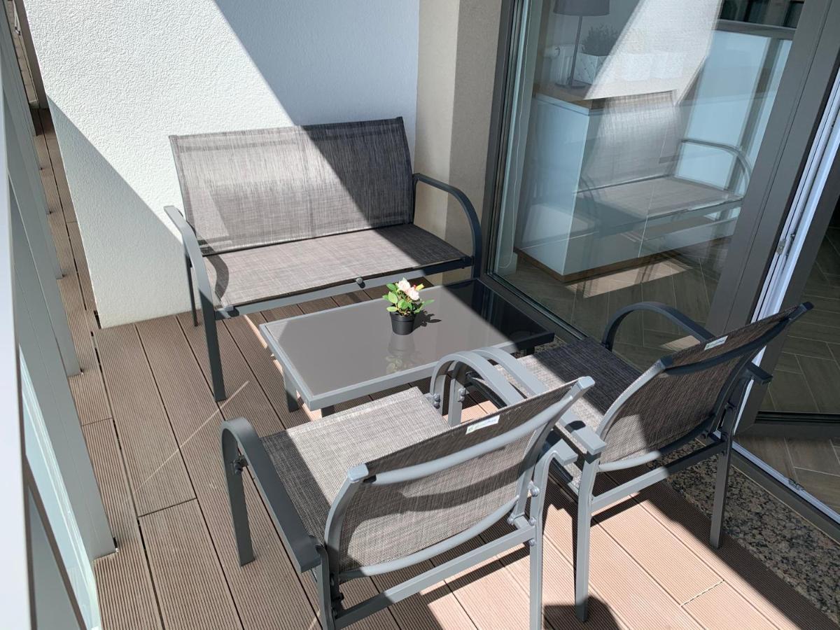 Baltic Comfort Spa Apartment With Free Pool, Saunas & Fitness - Kasprowicza 20 Kołobrzeg Esterno foto