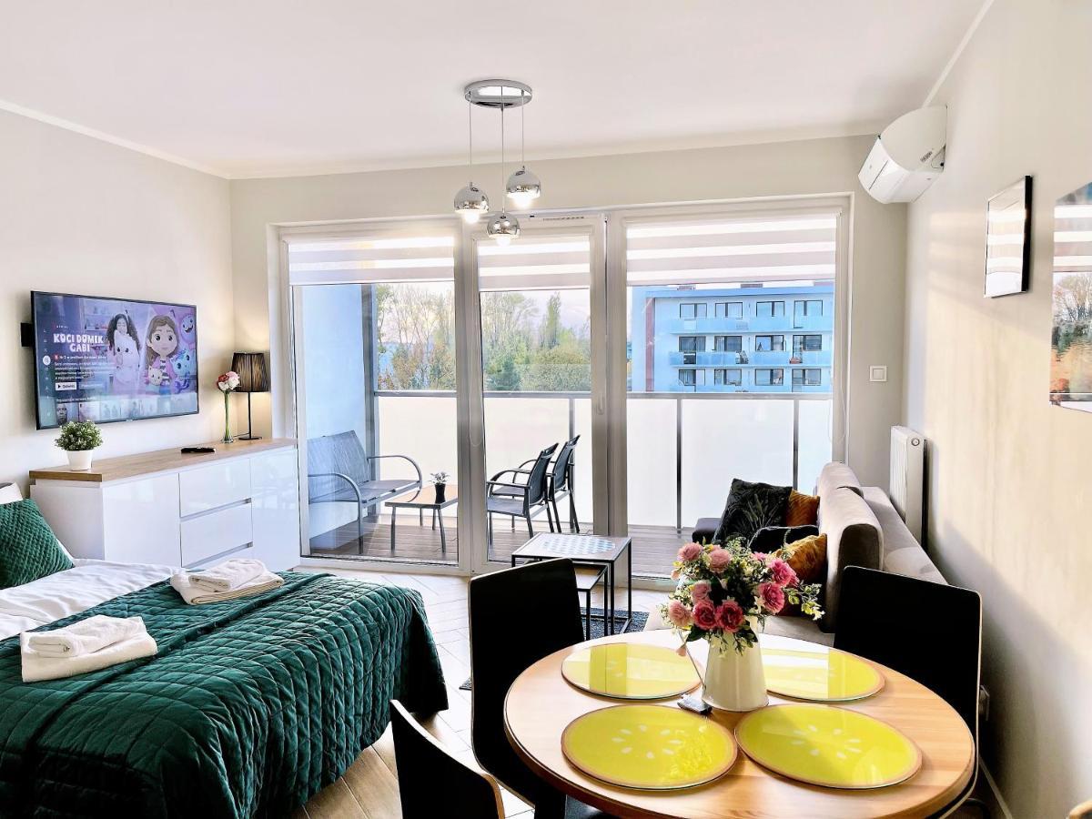 Baltic Comfort Spa Apartment With Free Pool, Saunas & Fitness - Kasprowicza 20 Kołobrzeg Esterno foto