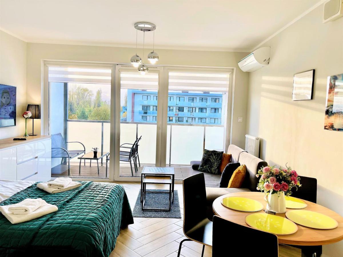Baltic Comfort Spa Apartment With Free Pool, Saunas & Fitness - Kasprowicza 20 Kołobrzeg Esterno foto